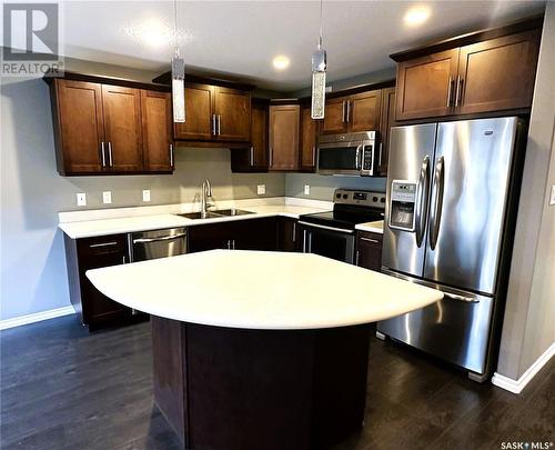 245 4002 Sandhill Crescent, Regina, SK - Indoor Photo Showing Kitchen With Double Sink With Upgraded Kitchen