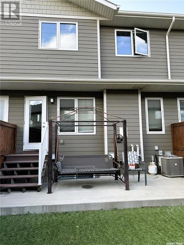 245 4002 Sandhill Crescent, Regina, SK - Outdoor