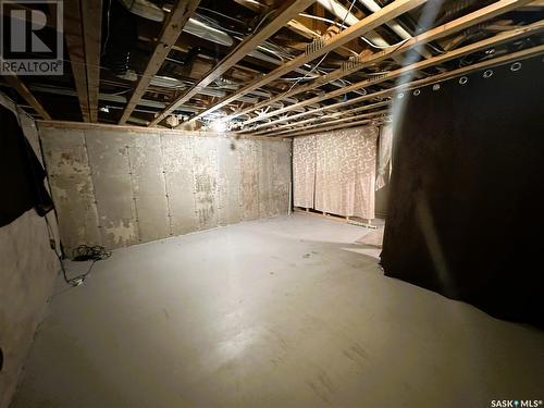 245 4002 Sandhill Crescent, Regina, SK - Indoor Photo Showing Basement