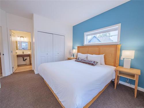 905-1971 Harbour Dr, Ucluelet, BC - Indoor Photo Showing Bedroom