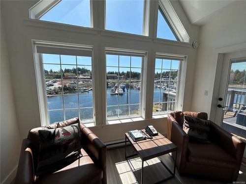 905-1971 Harbour Dr, Ucluelet, BC - Indoor