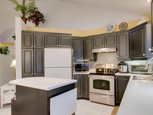 Kitchen - 4525 Rue De Cherbourg, Trois-Rivières, QC - Indoor Photo Showing Kitchen