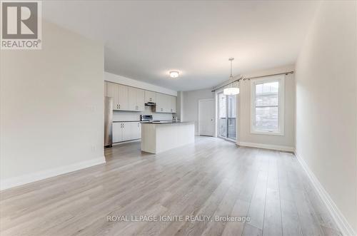 284 Noftall Gardens, Peterborough (Northcrest), ON - Indoor Photo Showing Kitchen