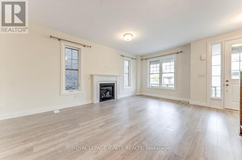 284 Noftall Gardens, Peterborough (Northcrest), ON - Indoor Photo Showing Living Room With Fireplace