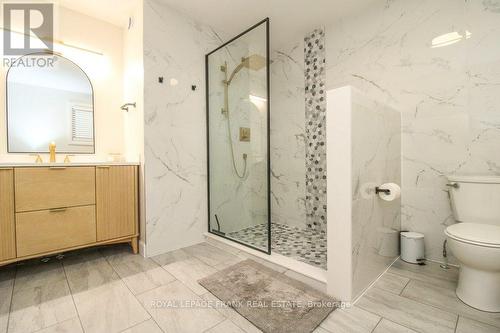 316 Mullighan Gardens, Peterborough (Northcrest), ON - Indoor Photo Showing Bathroom