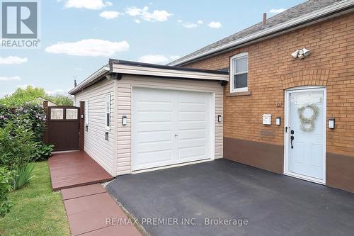 12 Forthbridge Crescent, Toronto (Downsview-Roding-Cfb), ON - Outdoor With Exterior