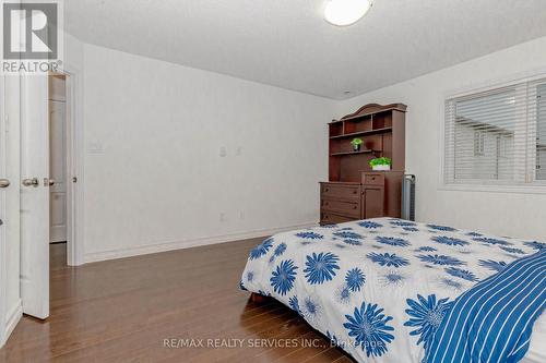 3120 Highbourne Crescent, Oakville, ON - Indoor Photo Showing Bedroom