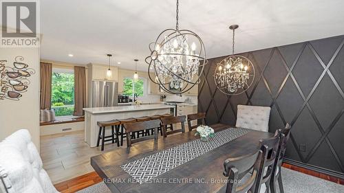 10210 Sixth Line, Halton Hills, ON - Indoor Photo Showing Dining Room