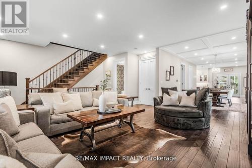 7 Forest Path Court, Toronto (Thistletown-Beaumonde Heights), ON - Indoor Photo Showing Living Room