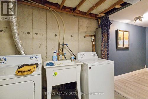 130 - 1330 Jalna Boulevard, London, ON - Indoor Photo Showing Laundry Room