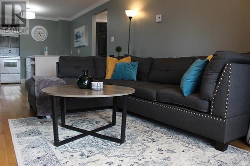 1 Calver Street, St. John'S, NL - Indoor Photo Showing Living Room