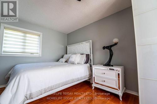 4182 Credit Pointe Drive, Mississauga (East Credit), ON - Indoor Photo Showing Bedroom