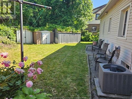 3033 Peter, Windsor, ON - Outdoor