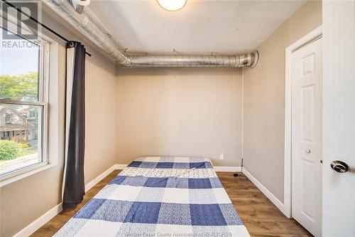 919 Pierre Avenue, Windsor, ON - Indoor Photo Showing Bedroom