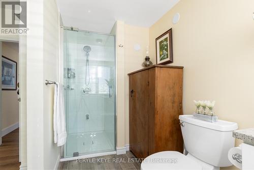 3 - 321 Grandview Hilltop Drive, Huntsville, ON - Indoor Photo Showing Bathroom