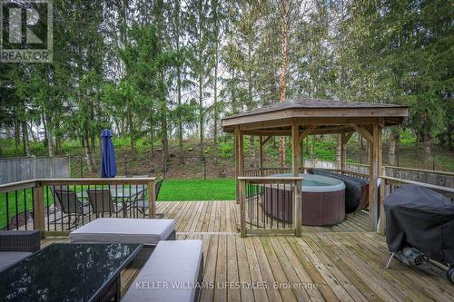 19 Caverhill Crescent, Middlesex Centre (Komoka), ON - Outdoor With Deck Patio Veranda With Backyard