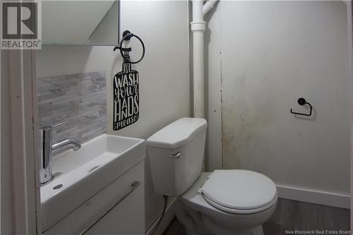 213 Reade Street, Moncton, NB - Indoor Photo Showing Bathroom