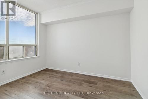 1013 - 7 Bishop Avenue, Toronto (Newtonbrook East), ON - Indoor Photo Showing Other Room