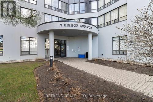 1013 - 7 Bishop Avenue, Toronto (Newtonbrook East), ON - Outdoor