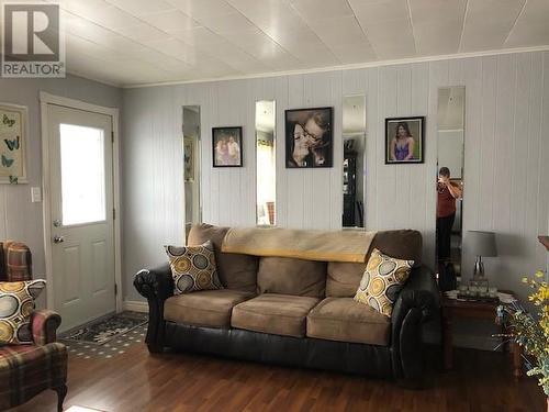 1 Fillatre'S Lane, St. George'S, NL - Indoor Photo Showing Living Room