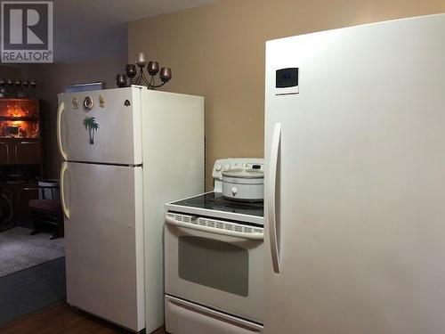 1 Fillatre'S Lane, St. George'S, NL - Indoor Photo Showing Kitchen