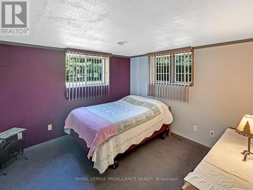 9 Mackenzie Road, Quinte West, ON - Indoor Photo Showing Bedroom