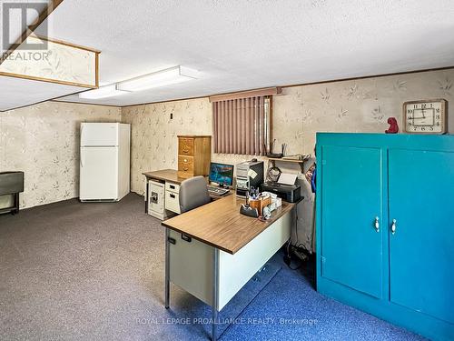 9 Mackenzie Road, Quinte West, ON - Indoor Photo Showing Other Room