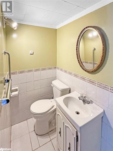 9 Mackenzie Road, Quinte West, ON - Indoor Photo Showing Bathroom