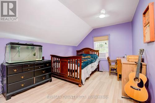 7 Bayview Drive, Quinte West, ON - Indoor Photo Showing Bedroom