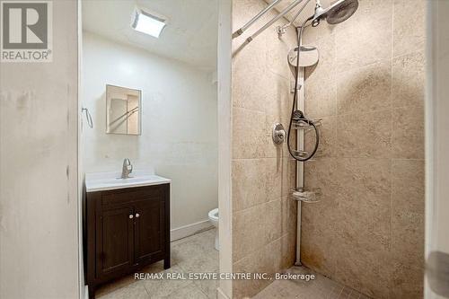 27 Bernick Drive, Barrie (Grove East), ON - Indoor Photo Showing Bathroom