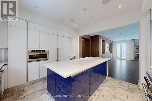 18 Forest Hill Road, Toronto (Forest Hill South), ON - Indoor Photo Showing Kitchen