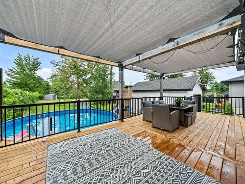 Balcony - 116Z  - 118Z 117E Avenue, Drummondville, QC - Outdoor With Above Ground Pool With Exterior