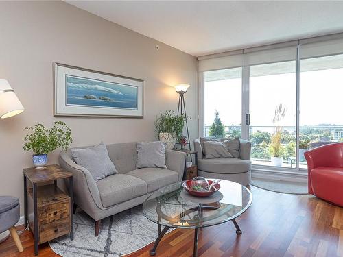 906-160 Wilson St, Victoria, BC - Indoor Photo Showing Living Room