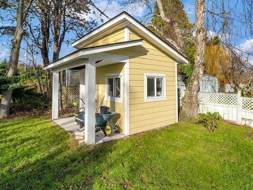 1778 Chandler Ave, Victoria, BC - Outdoor