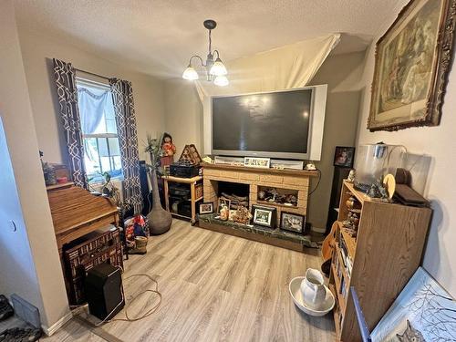 237 Ogden Street, Thunder Bay, ON - Indoor