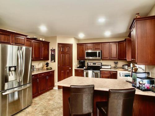 168 Lawrence Road, Thunder Bay, ON - Indoor Photo Showing Kitchen