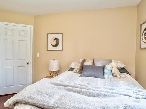 168 Lawrence Road, Thunder Bay, ON - Indoor Photo Showing Bedroom