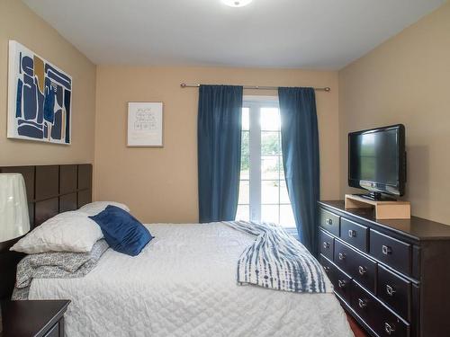 168 Lawrence Road, Thunder Bay, ON - Indoor Photo Showing Bedroom