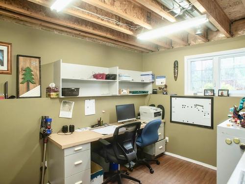 168 Lawrence Road, Thunder Bay, ON - Indoor Photo Showing Office