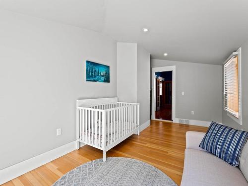 135 Battle Street, Kamloops, BC - Indoor Photo Showing Bedroom