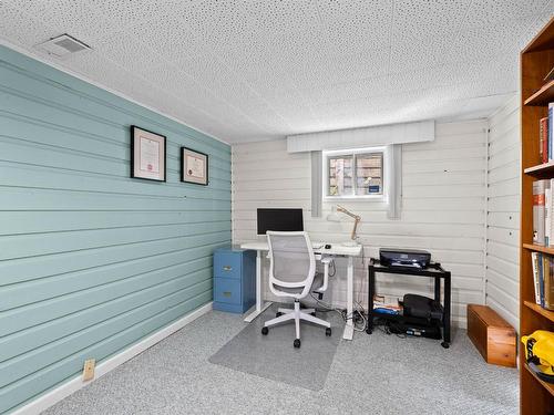 135 Battle Street, Kamloops, BC - Indoor Photo Showing Other Room