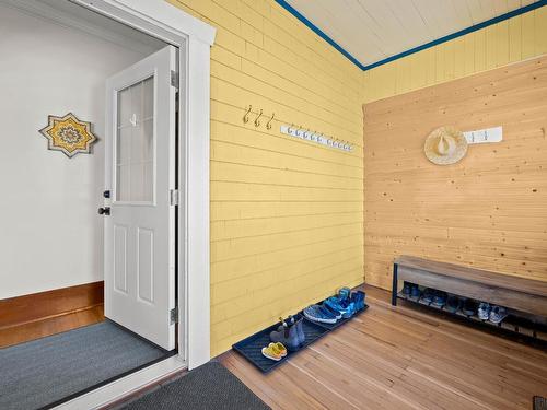 135 Battle Street, Kamloops, BC - Indoor Photo Showing Other Room