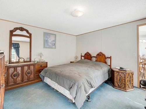 46 Blackpool Road, Clearwater, BC - Indoor Photo Showing Bedroom