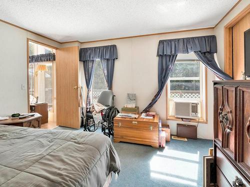 46 Blackpool Road, Clearwater, BC - Indoor Photo Showing Bedroom