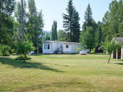 46 Blackpool Road, Clearwater, BC - Outdoor