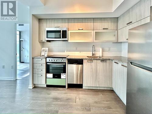 1506W - 36 Lisgar Street, Toronto (Little Portugal), ON - Indoor Photo Showing Kitchen