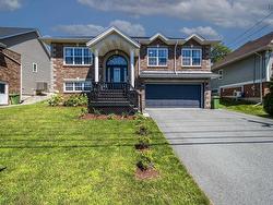 54 Bellbrook Crescent  Dartmouth, NS B2W 6S2