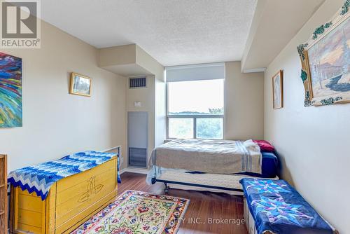 320 - 6 Humberline Drive, Toronto (West Humber-Clairville), ON - Indoor Photo Showing Bedroom