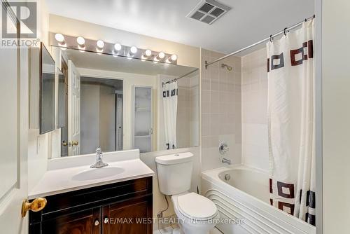 320 - 6 Humberline Drive, Toronto (West Humber-Clairville), ON - Indoor Photo Showing Bathroom