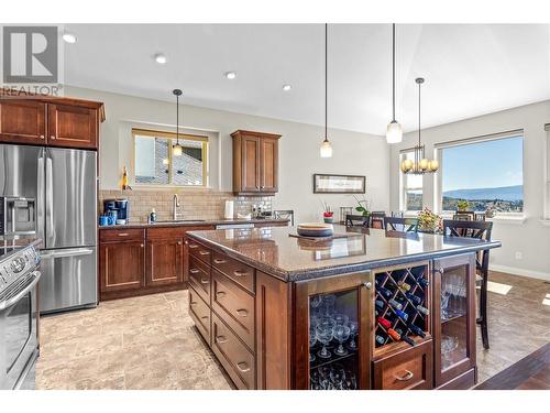 3341 Hihannah View, West Kelowna, BC - Indoor Photo Showing Kitchen With Upgraded Kitchen